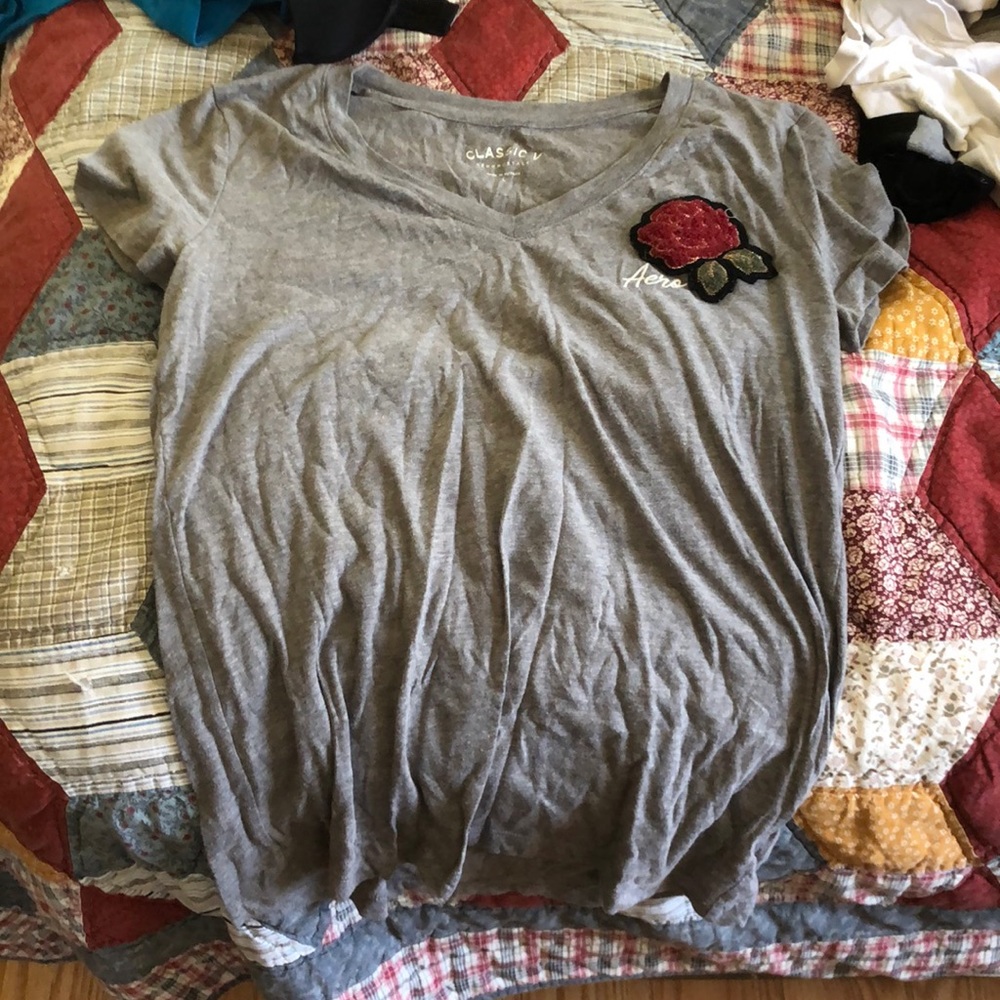 cute grey v-neck shirt